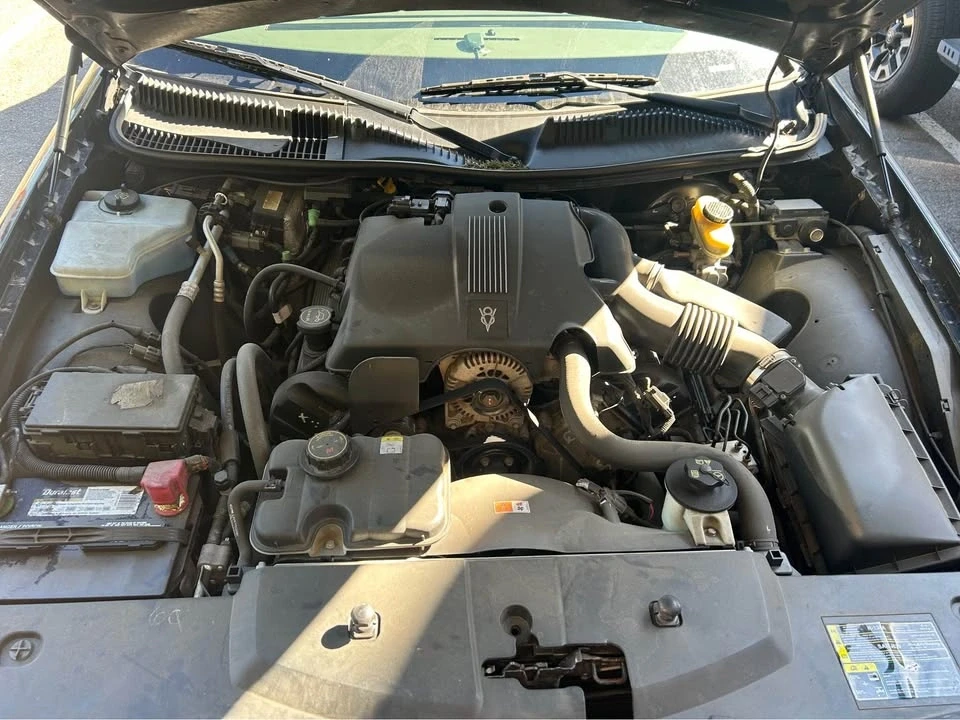 2003 Lincoln Town Car - Image 6 of 10