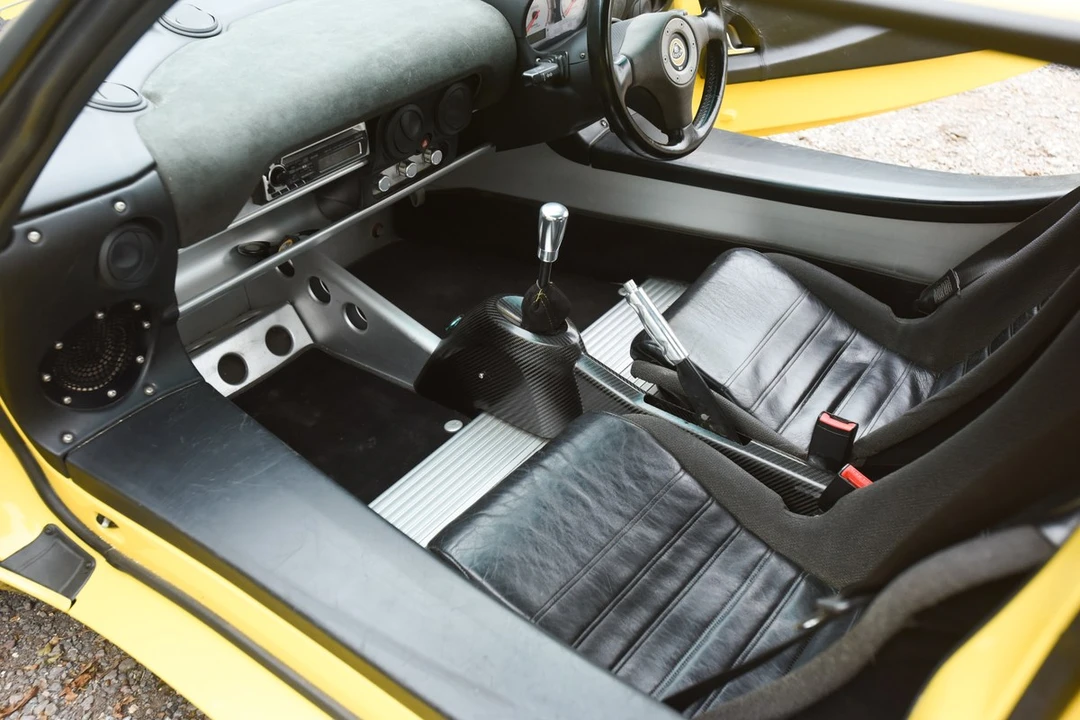 2003 Lotus Elise Series 2 - Image 13 of 30