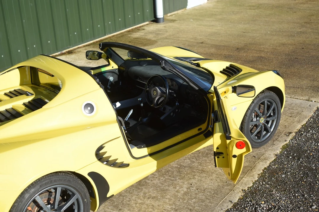 2003 Lotus Elise Series 2 - Image 4 of 30