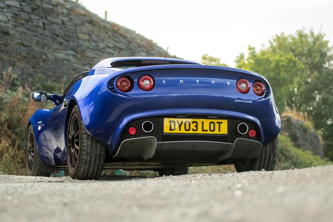 2003 Lotus Elise Series 2 - Image 11 of 31