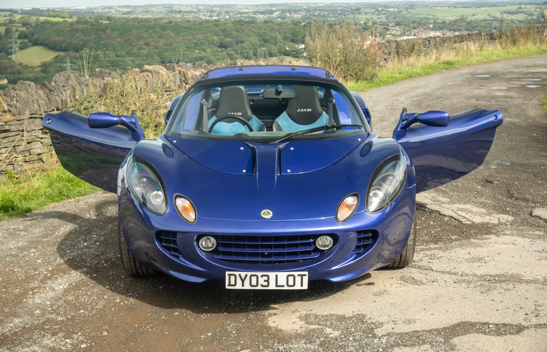 2003 Lotus Elise Series 2 - Image 14 of 31