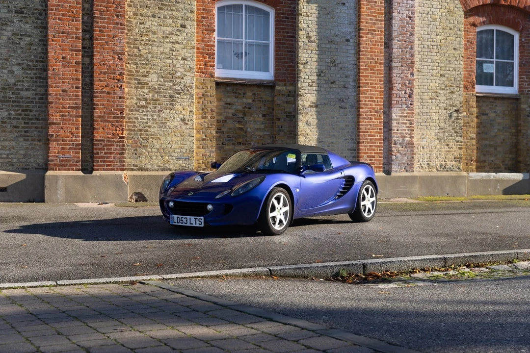 2003 Lotus Elise Series 2 - Image 11 of 30