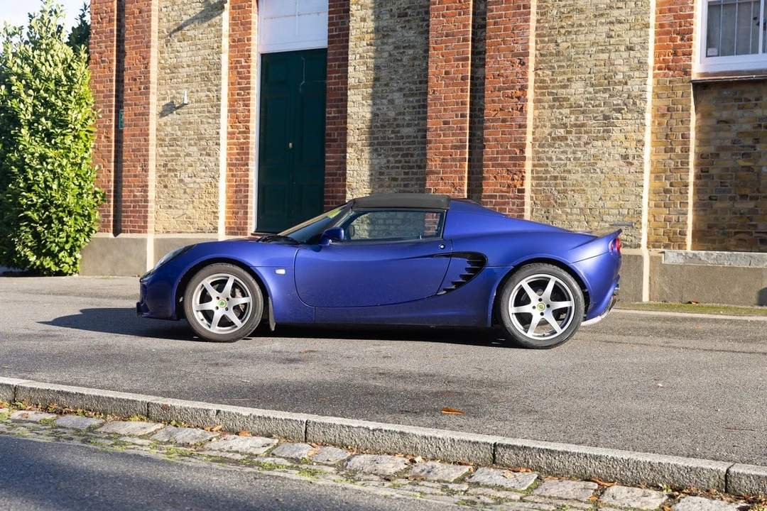 2003 Lotus Elise Series 2 - Image 27 of 30