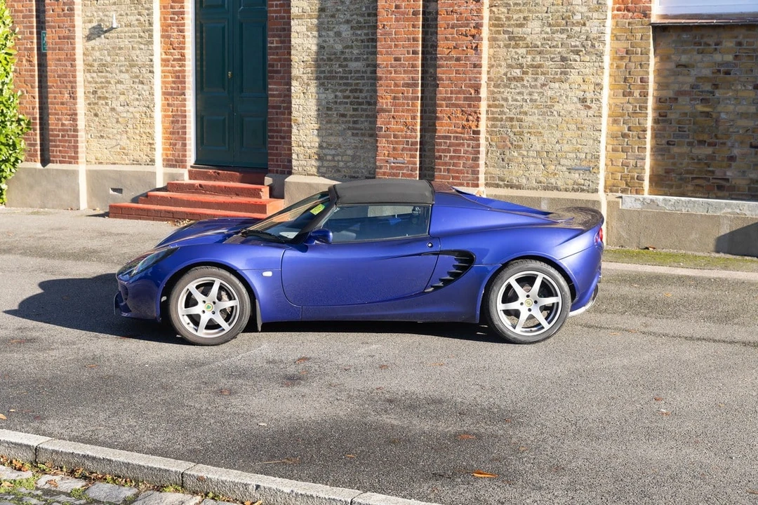 2003 Lotus Elise Series 2 - Image 26 of 30