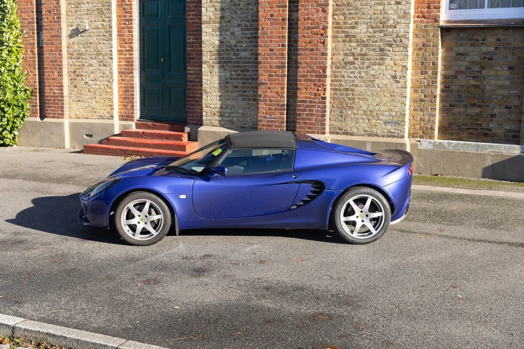 2003 Lotus Elise Series 2 - Image 5 of 30