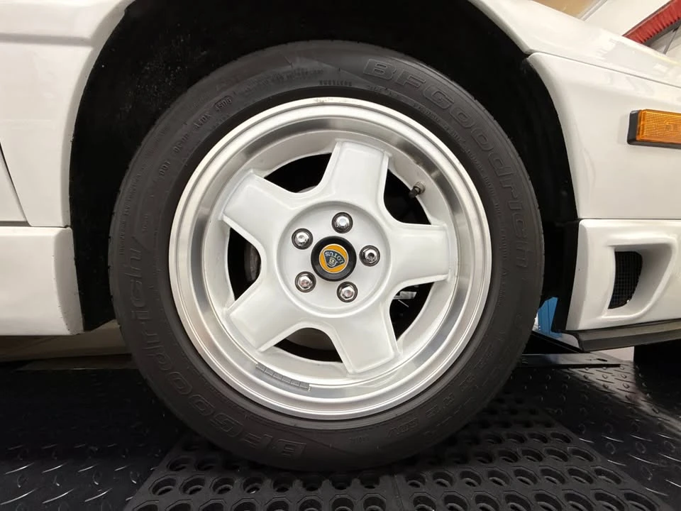 1993 Lotus Esprit X180 - Image 6 of 20