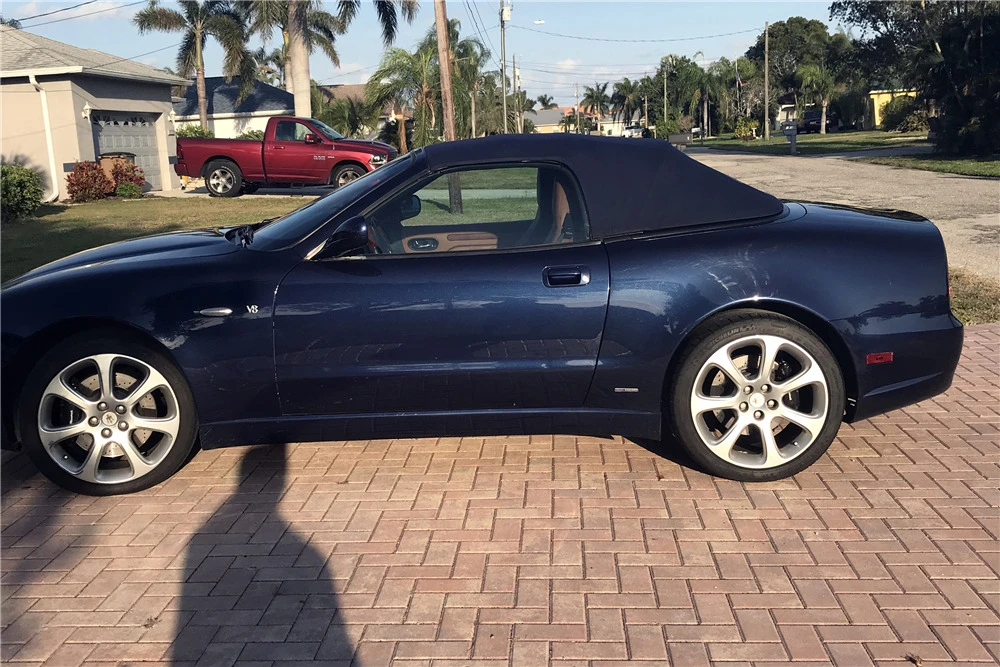 2003 Maserati Spyder - Image 5 of 5