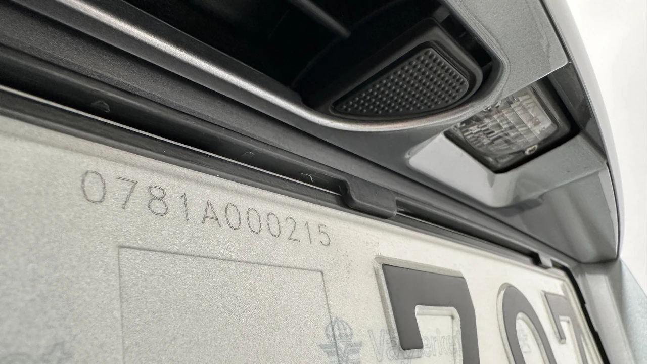 2003 Maybach 57 - Image 30 of 31