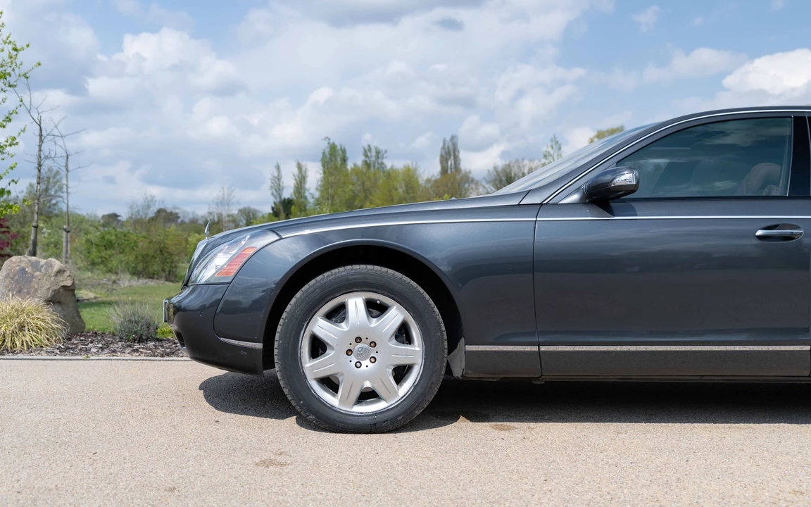 2003 Maybach 57 - Image 24 of 31