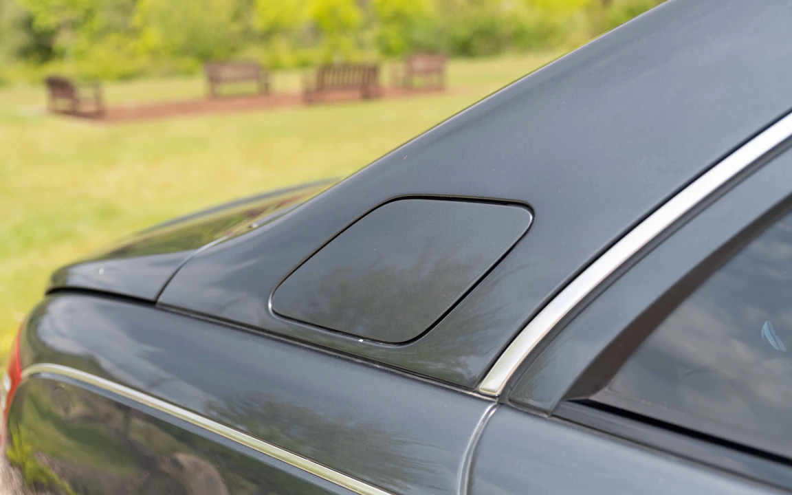 2003 Maybach 57 - Image 28 of 31