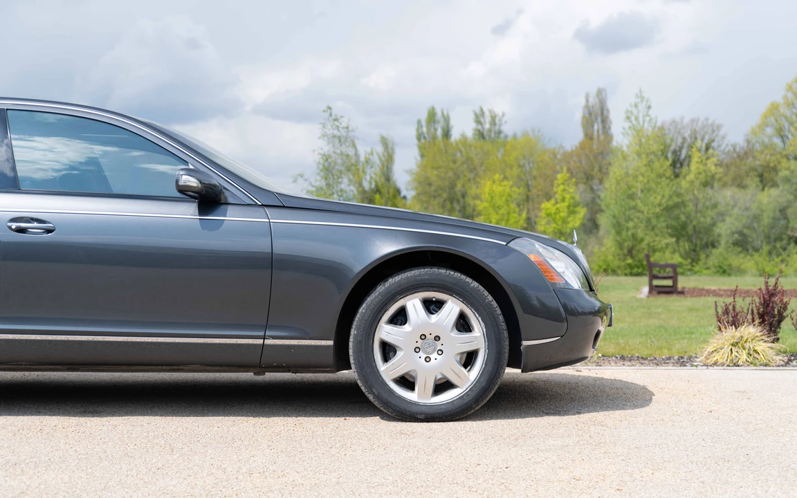 2003 Maybach 57 - Image 27 of 31