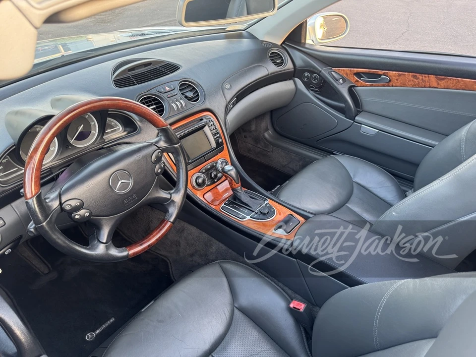2003 Mercedes-Benz R230 SL-Class - Image 17 of 20