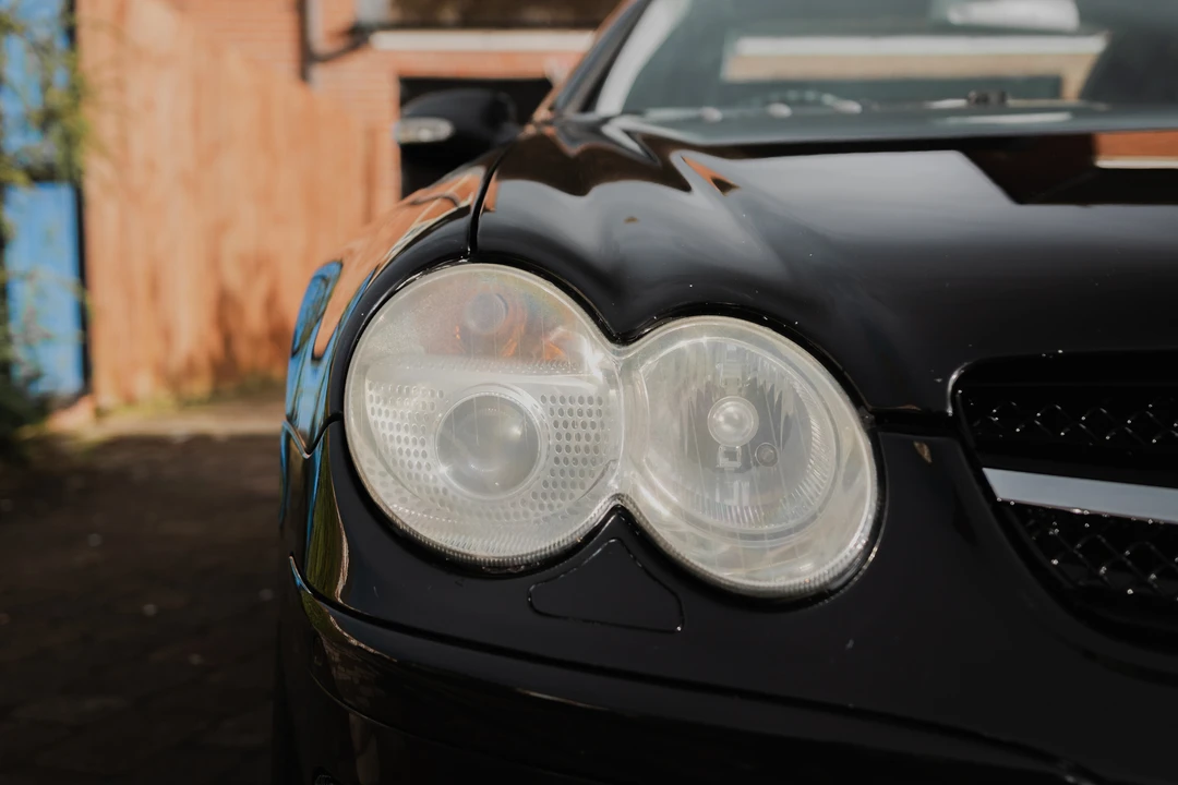 2003 Mercedes-Benz R230 SL-Class - Image 25 of 31