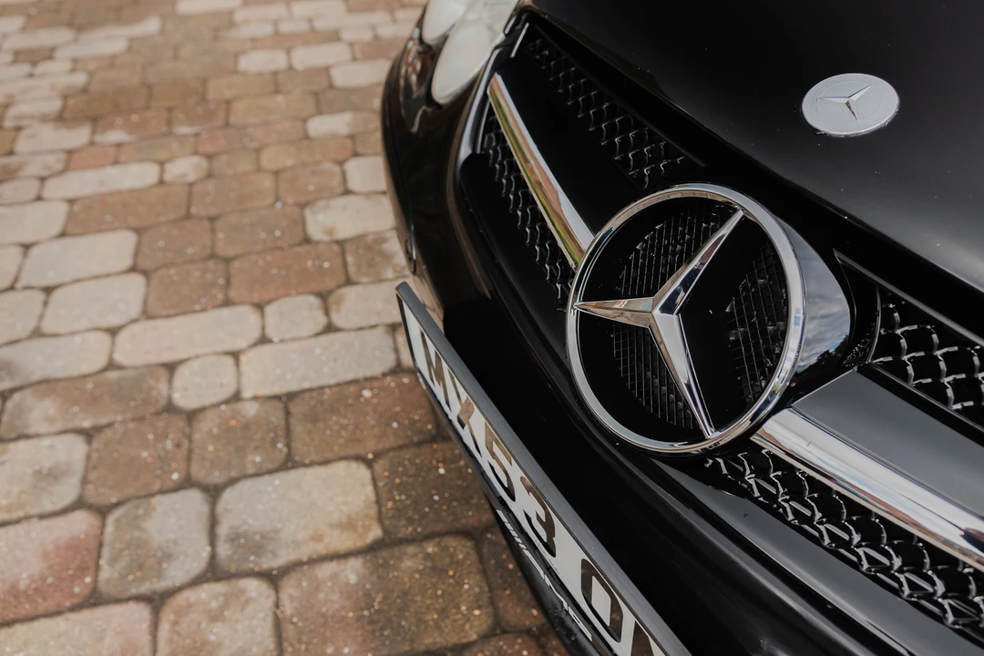 2003 Mercedes-Benz R230 SL-Class - Image 28 of 31