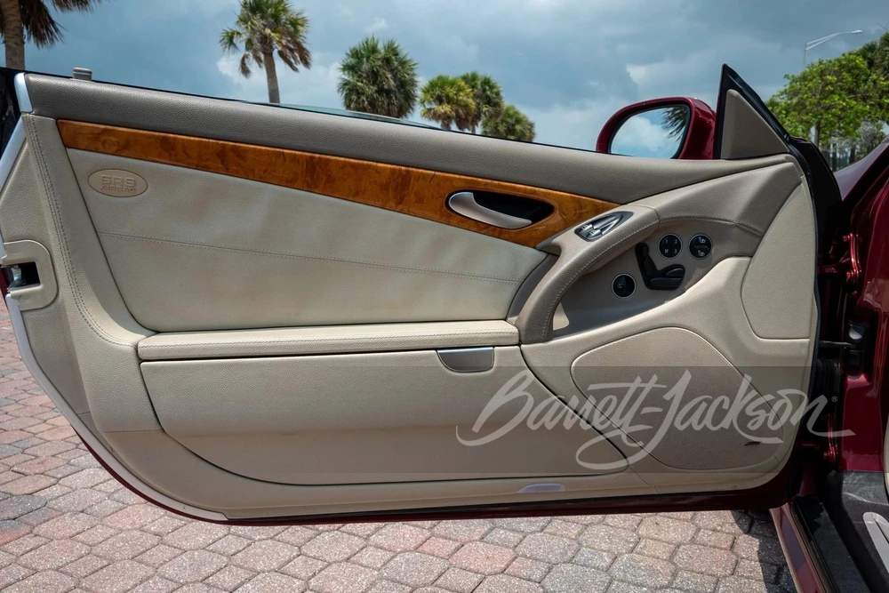 2003 Mercedes-Benz R230 SL-Class - Image 18 of 26