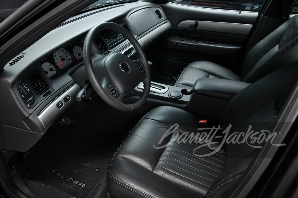 2003 Mercury Marauder - Image 13 of 25