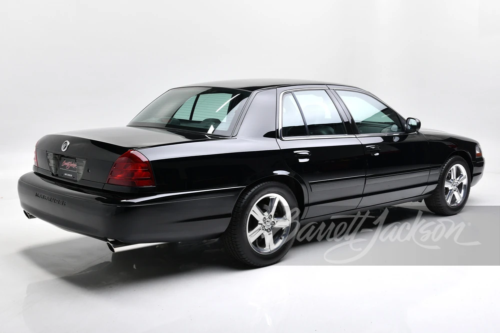 2003 Mercury Marauder - Image 24 of 25