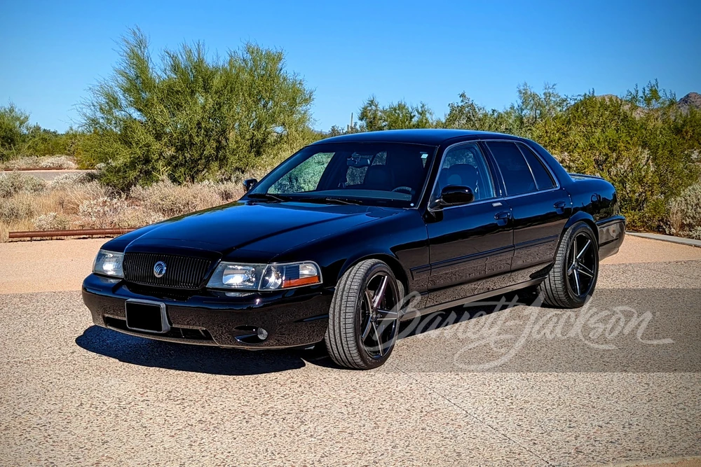2003 Mercury Marauder - Image 10 of 31