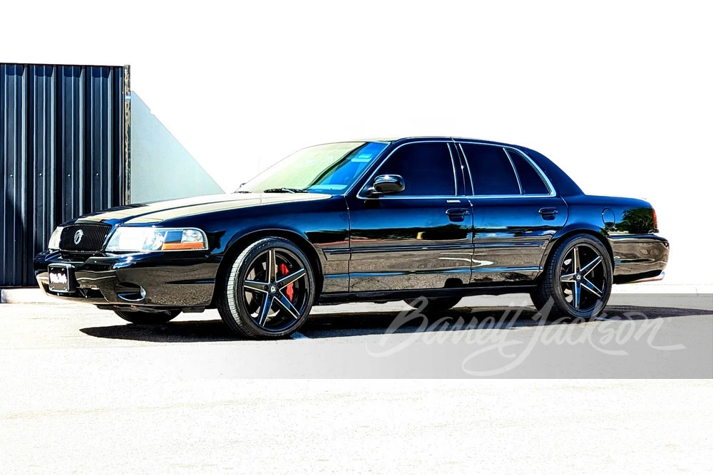 2003 Mercury Marauder - Image 13 of 31