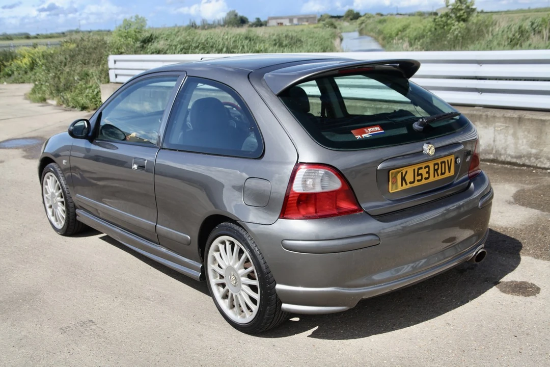 2003 MG - Image 28 of 30