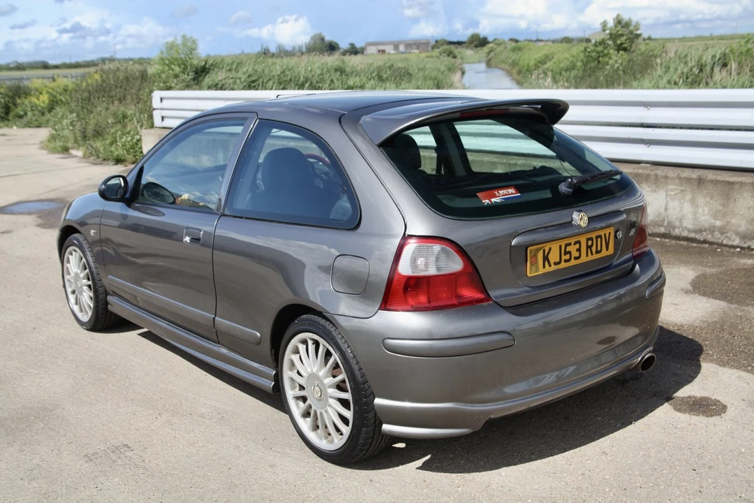 2003 MG - Image 27 of 30