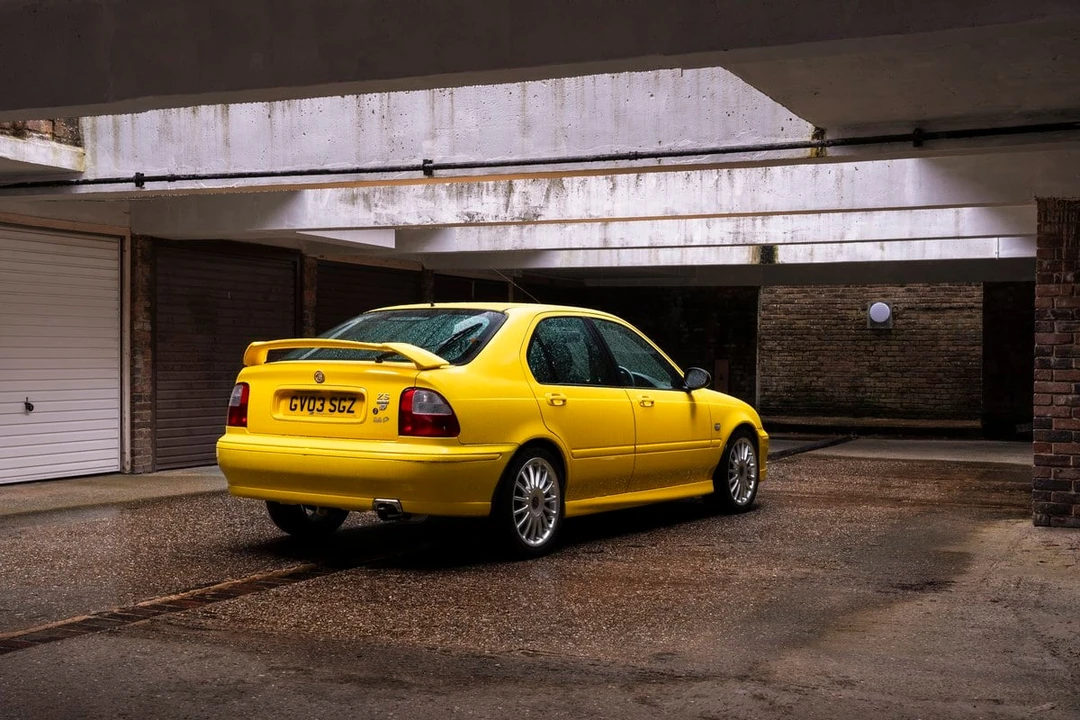 2003 MG - Image 3 of 30