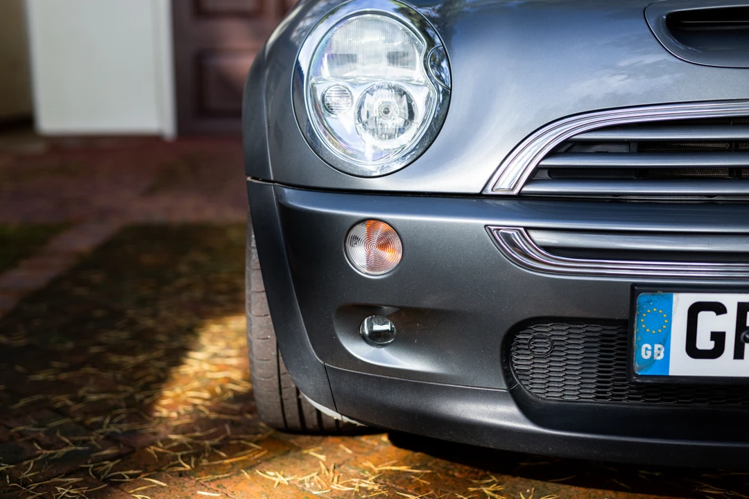 2003 Mini Mini Cooper S 1st Gen - Image 9 of 31