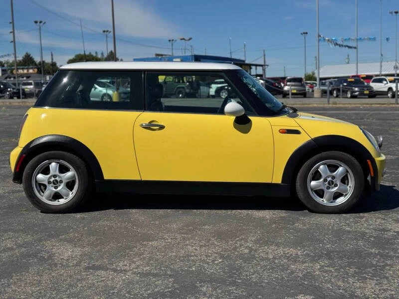 2003 Mini Mini 1st Gen - Image 7 of 19