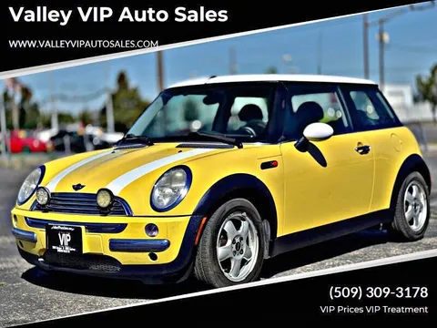 2003 MINI Cooper Base 2dr Hatchback
