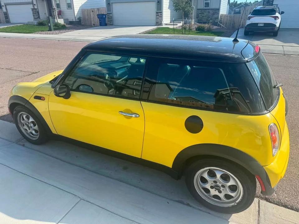 2003 Mini Mini 1st Gen - Image 2 of 8
