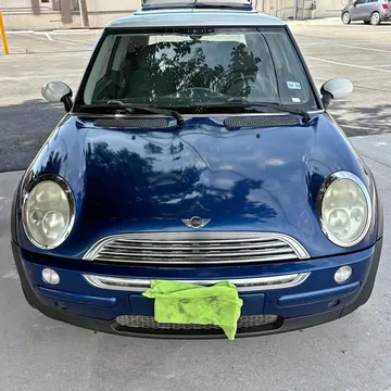 2003 MINI Cooper Hatchback 2D