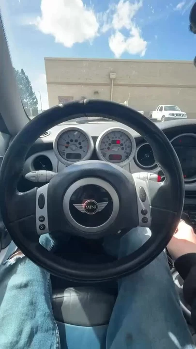 2003 Mini Mini Cooper S 1st Gen - Image 7 of 7