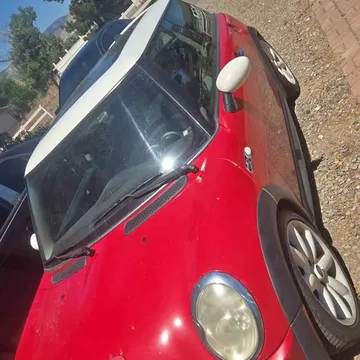 2003 MINI Cooper S Hatchback 2D
