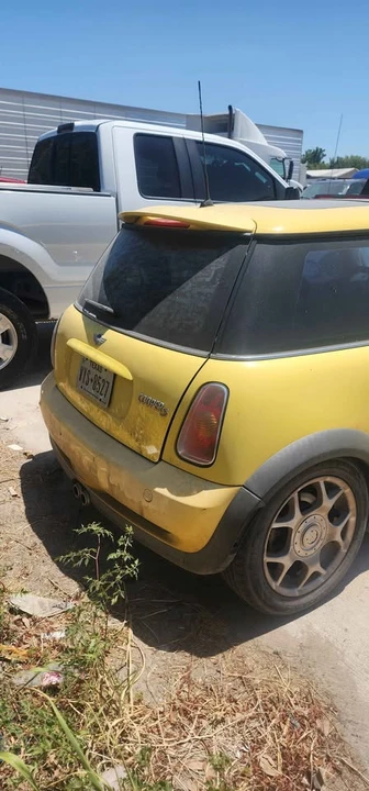 2003 Mini Mini Cooper S 1st Gen - Image 2 of 2