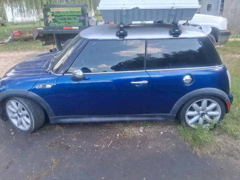 2003 MINI Cooper S Hatchback 2D