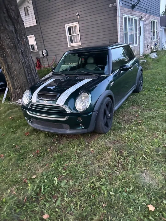 2003 Mini Mini Cooper S 1st Gen - Image 2 of 10