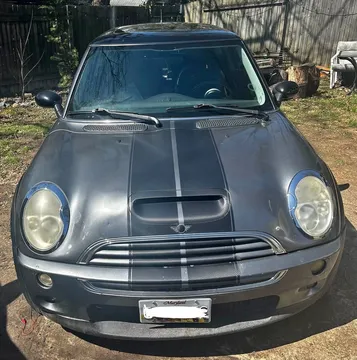 2003 MINI Cooper S Hatchback 2D