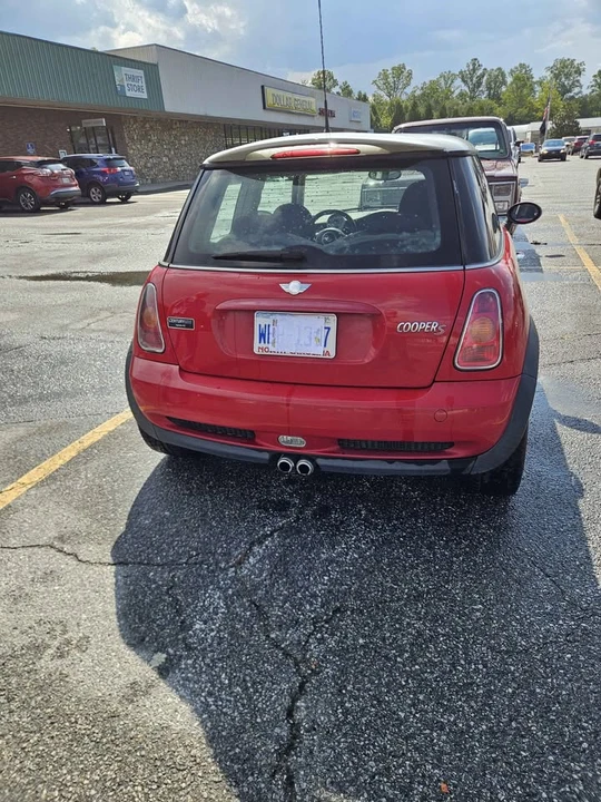 2003 Mini Mini Cooper S 1st Gen - Image 6 of 13