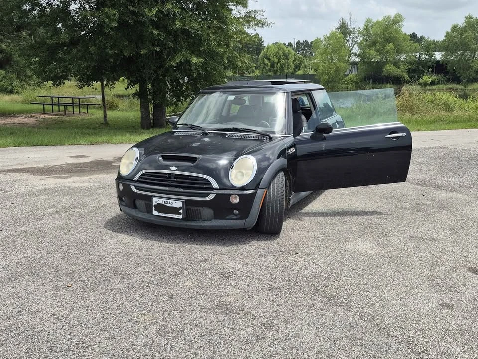 2003 Mini Mini Cooper S 1st Gen - Image 2 of 12
