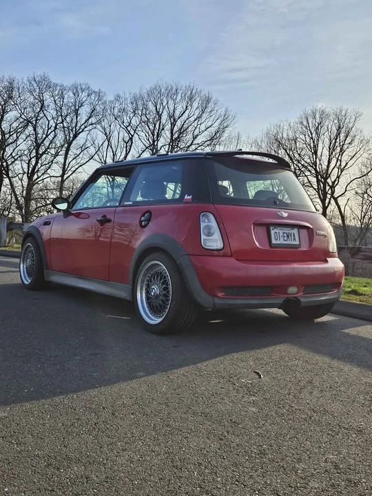 2003 Mini Mini Cooper S 1st Gen - Image 2 of 7