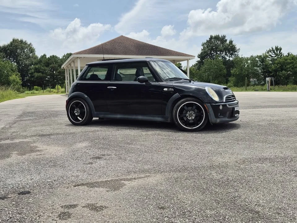 2003 Mini Mini Cooper S 1st Gen - Image 5 of 12