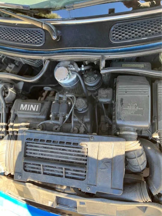 2003 Mini Mini Cooper S 1st Gen - Image 10 of 11