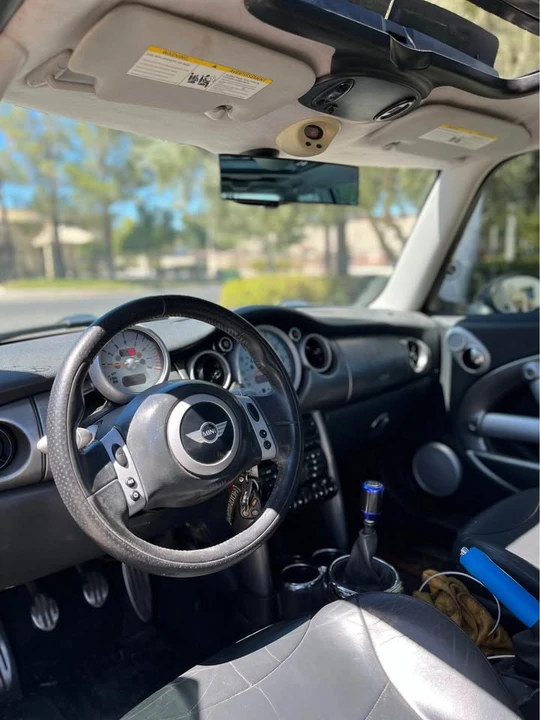 2003 Mini Mini Cooper S 1st Gen - Image 6 of 11