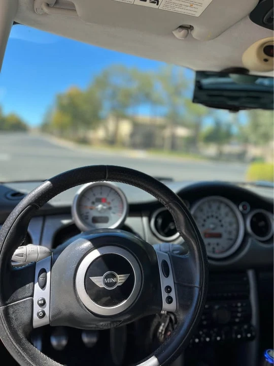 2003 Mini Mini Cooper S 1st Gen - Image 7 of 11