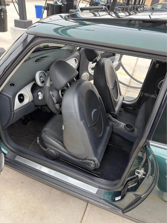 2003 Mini Mini 1st Gen - Image 6 of 11