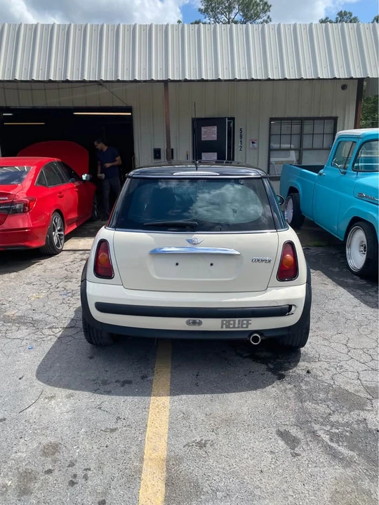 2003 Mini Mini 1st Gen - Image 2 of 7