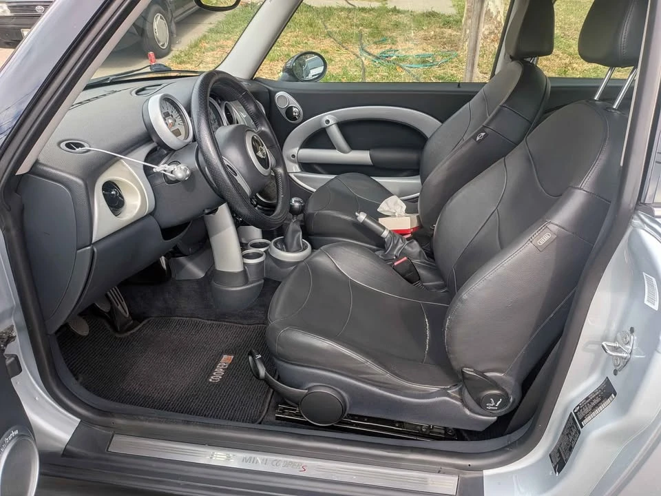 2003 Mini Mini 1st Gen - Image 5 of 6