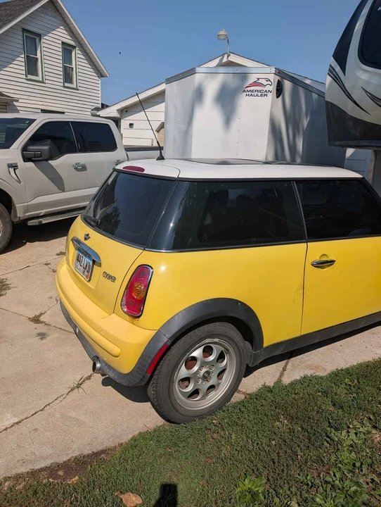 2003 Mini Mini 1st Gen - Image 5 of 8