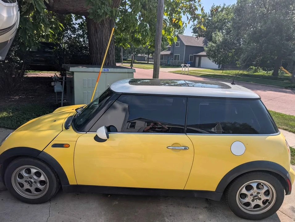 2003 Mini Mini 1st Gen - Image 3 of 8
