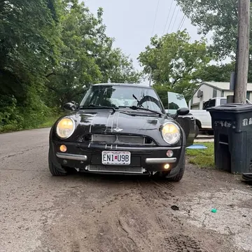 2003 MINI Cooper Hatchback 2D